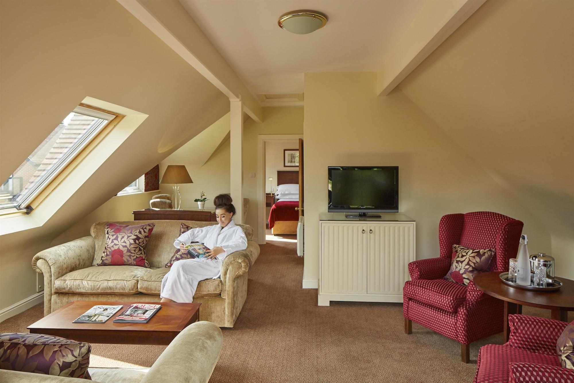 Macdonald Elmers Court Hotel Lymington Extérieur photo