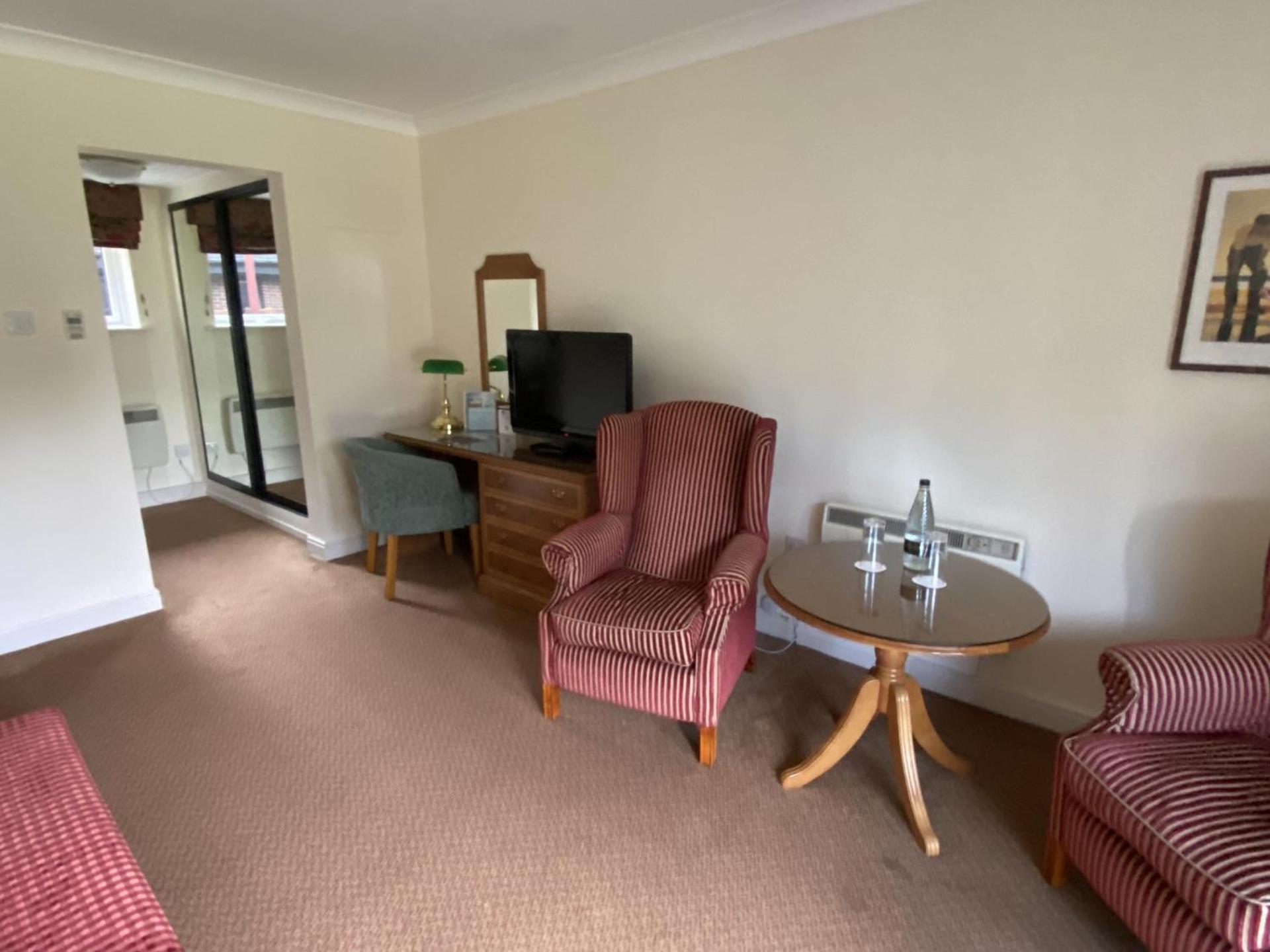 Macdonald Elmers Court Hotel Lymington Extérieur photo