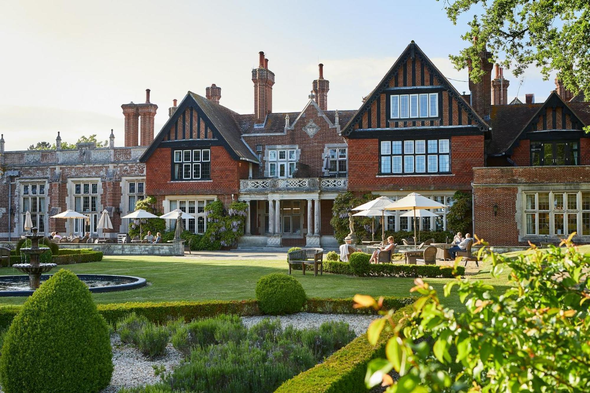 Macdonald Elmers Court Hotel Lymington Extérieur photo