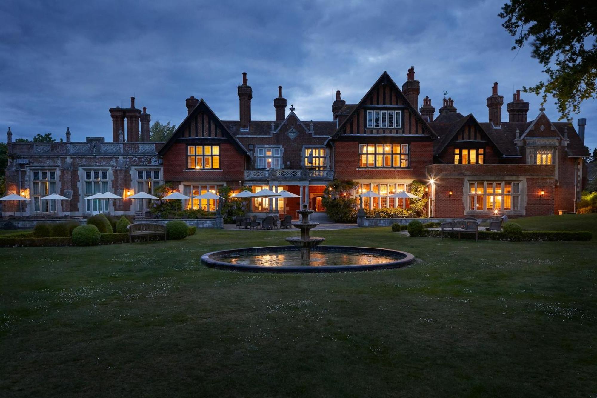 Macdonald Elmers Court Hotel Lymington Extérieur photo